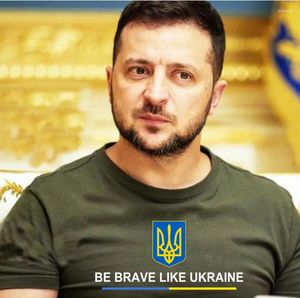 メンズTシャツはウクライナのシャツのように勇敢になります綿の男性服ウクライナの旗プリントTシャツ特大のストリートウェアトップスティー