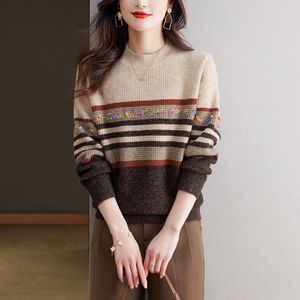 2023 New Popular Western Style Underlay Winter Top Fashion Flower Yarn Stripe Sweater Women's Autumn/winter Thickened Bottom