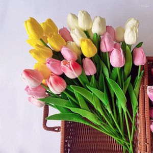 Fiori decorativi Tulipano artificiale PU Real Touch Tulipani Bouquet da sposa Regalo Fiore finto per la festa di nozze Vaso da camera Decorazione del giardino di casa