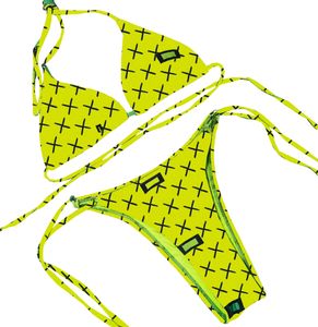 Gradient färg badkläder sexig trepunkt thong bikinis designer brev tryck kvinnor snörning upp halter sbiquinis set sommarlovsbadkläder