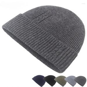 Berets Cashmere Hat para homens chapéus de malha no outono e inverno mais veludo quente frio mulheres protetores de ouvido turcker lã sólida