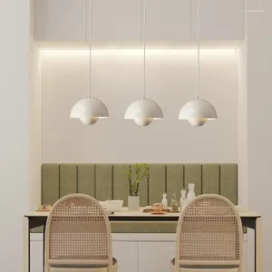 Lampade a sospensione Luci a LED semicircolari minimaliste per sala da pranzo Cucina Bar Decor Lampadari a sospensione Sospensione artistica colorata