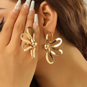 매달린 귀걸이 금속 꽃 후프 유럽계 미국인 스타일 성격 패션 큰 여행 웨딩 쥬얼리 액세서리