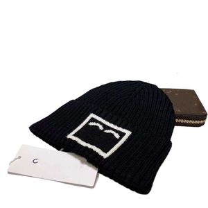 BeanieSkull Caps Skull Caps Designer Brand Uomo Luxury Beanie Cappello Donna Autunno e Nuovo Piccolo Profumo Tendenza moda Retro Classico Lettera Outdoor Caldo Cappello lavorato a maglia Alta