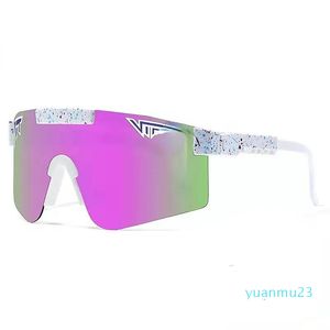 Очки Лыжные очки Европа и США Солнцезащитные очки для верховой езды Новые очки с цветным покрытием Зеркало для альпинизма на открытом воздухе Highgrad