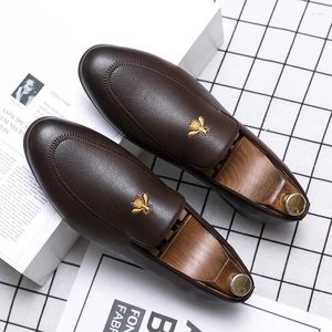 Dress Shoes 2023 Luxry Men Loafers Slip On Moccasins Man Party Shoe Wedding Flats Formal Tassel Casual Green Plus Size 48