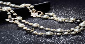 Ciondoli lunghi da donna di alta qualità Collana di perle a strati Collares De Moda Numero 5 Gioielli per feste floreali281n7753421