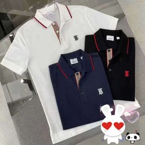 Merchandie TB Burberys B Pearl Burbrerys Neck Shirt Burberrrys Shirt Burberriness Stickerei Home Colored POLO Cotton Bar Polo Label Arder Short Men Sleeve T C HZBG