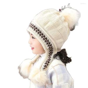 Berets Kinder Winter warme Beanie Cap Netter Pelz Stick Hut mit Schwänzen Kinder Junge Mädchen dicke winddichte Schädel Gorros Gorros