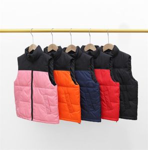 Märke Lable for Big Boys Girls Down Waistcoat Letters Tryckt barn ärmlösa västjackor barn outwear boy waistcoats girl ve1458942