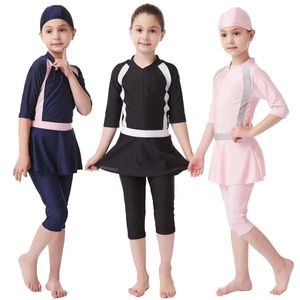 Set Kinder Muslimische Bademode Kappe + Overall + Rock 3 stücke Mädchen Modest Badeanzug Schwimmen Bad Shorts Taucheranzug Arabische Islamische Beachwear