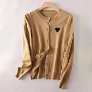 مصمم الحب سترة pullover مطرزة سترة مطبوعة كلاسيكية النساء الحياكة دافئة كارديجان ناعمة