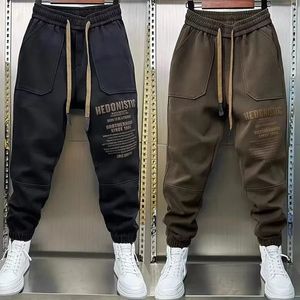 Pantaloni da carico casual per uomini pantaloni di moda coreana pantaloni per palestra larghi jogger hip hop streetwear y2k man pantaloni autunno 231227