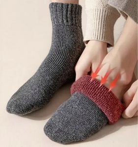 Extreme Cold Keeping Warm Super Sock Wool s Merino Women Winter Terry Thicker Againt Snow 5pair Men Male Solid 231226