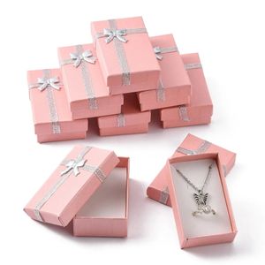 24PCS -Papp -Schmuck -Geschenkboxen für Schmuckverpackungsschachtel Pink mit Bowknot und Schwamm in 80x50x25mm 231227