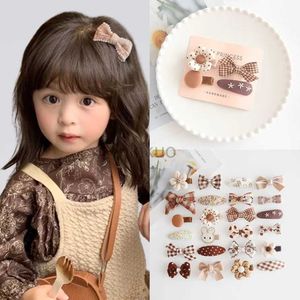 Clamps 4pcs set Mini Baby Girl Hair Clip Cute Floral Bow Bunny Princess Hairpin for Toddler Girl Lovely Bang Side Clip Hair Accessories zln231227