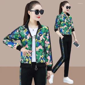 Kvinnors tvåbitar byxor Spring Autumn Print 3 Set Plus Size Fashion Tracksuit Women Casual Jacket T-shirt Sweatpant Suit Joggers Sweatsuit