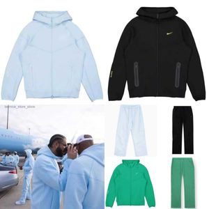 Mens Sports Nocta Tracksuit Designer Calças com Capuz Conjunto de Duas Peças Terno Homens Mulher Suéter Com Capuz Calças Techfleece Calças Ternos Bottoms Running Joggers Ft