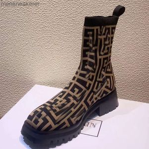 Scarpe spesse con testa da donna di moda piccola Balmaiins Stivali quadrati con calzino Stivali casual con suola di design lavorato a maglia da donna Stivali invernali NVJL