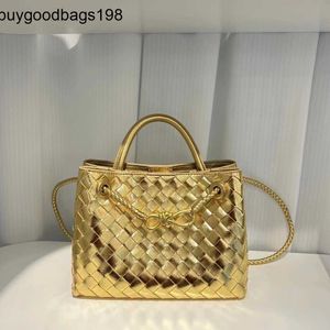 Andiamos Bolsas BottegaaVeneta Bolsas 22024 Nova Bolsa Feminina de Couro Genuíno Bolsa de Tecido de Grande Capacidade de Couro de Vaca Commuter Um Ombro Crossbody Tote