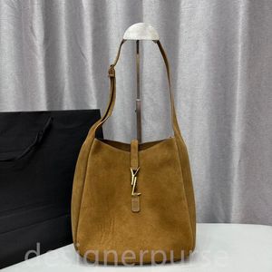 Designer-Tasche aus weichem Wildleder, Le5A7, Hobo-Tasche, große echtes Leder, luxuriöse Damen-Umhängetaschen, modische Kapazität, Pendler-Einkaufstasche für Damen, hochwertige Handtasche, BrownBag