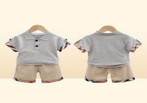 2 pezzi per ragazzi set di abbigliamento estivo set camicie di moda outfit per tracce per bambini per 0-5 anni5302832