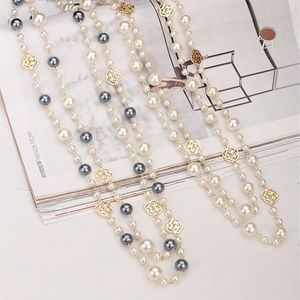 Fashion Designer Luxury Classic Style Roses cavi Elegante Collana per le perle long maglione per donna251h