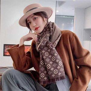 28% OFF Fashionable and fashionable high-end double-sided two-color imitation cashmere winter thickened warm shawl westernized scarf