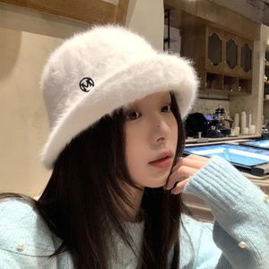 Korean Fashion Rabbit Päls Bucket Autumn Winter Kvinnlig skådespelerska Elegant Rund Top Plush Fisherman Warm Sweet Fedora Hat 231228