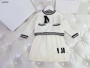Fashion girls tracksuits Cute white kids dress suits Size 100-160 Wool blend cardigan and short skirt Dec20