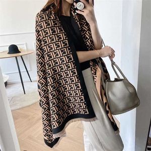 12% DI SCONTO sciarpa Nuova Sciarpa in cashmere con motivo leopardato Scialle stampato lungo da donna autunno e inverno per isolamento termico Doppio uso Avvolgente bifacciale Trasmissione dal vivo