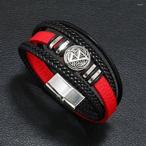 Länk armband legering läder armband trendiga flerskiktsmagnet spänne handled smycken retro skrift flätad kedja män