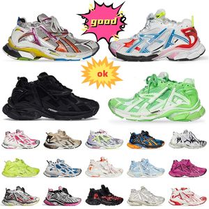 Schenken Sie Paris Fashion 2024 Frühling neue Freizeitschuhe für Herren und Damen 7.0 Daddy, einige klassische schwarze und rote Wanderschuhe