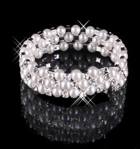 2020 Faux Pearl Crystal Armband Bridal smycken Bröllopstillbehör Lady Prom Evening Party Jewery Bridal Armband Women 5480646