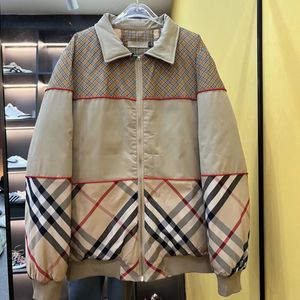 Lyxvarumärke Mens Jacket Coat Designer Khaik Plaid Klädpuffer Jackor Down Parkas Waterproof Winter For Man Women Windbreaker Polo Jackets Outwears Varma rockar