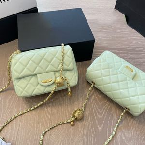 WOC Gold Ball Torba Projektantka Kobieta torba na ramiona skórzana Diamond Złote Sprzęt Turnbuckle Luksusowy torebka Regulowana łańcuch crossbody torba do makijażu portfel 17/20 cm