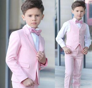 Boy 4 Pieces Pink Suit Wedding Tuxedos Peak Lapel One Button Boy Formal Wear Kids Suits for Prom Party Custom MadeBlazerPantsVe8736655