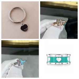 Anello impilabile placcato oro/argento per donne Anelli impilabili per pollice delicato per adolescenti Anelli impilabili con cuore in oro CZ Non appannamento Fascia semplice Taglia 5-8