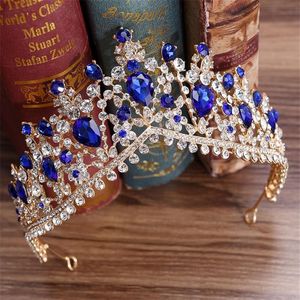 KMVEXO Europäische Rot Grün Kristall Große Krone Kopfbedeckung Braut Hochzeit Haarschmuck Schmuck Braut Tiaras Prinzessin Kronen Y200409282a