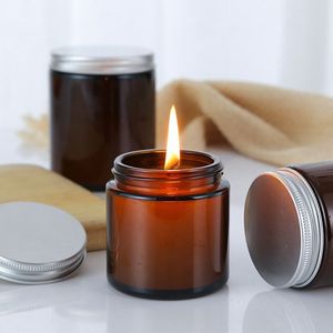 Partihandel 4oz 5oz 8oz Brown Glass Candle Jars med anpassade färgaluminiumljusljushållare