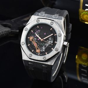 Męskie zegarek AAA Watches 42 mm Black Dial Modna moda klasyczny Waterproof Waterproof Wristwatch Dhgate Watches Montre de Luxe Watch