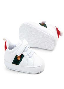 Primi neonati Scarpe da bambino per bambini Camminatori Scarpe per neonati Fondo morbido Antiscivolo Prewalker Sneakers 018 Mesi Regalo3549106