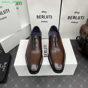 Berluti męskie sukienki skórzane buty Oxfords buty Berlut Nowe męskie Wenezia Calf skórzane szczotkowanie Oxford Buty Modne dżentelmeniczne sukienki biznesowe HB2A