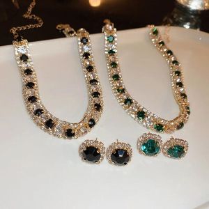 Kolye küpeleri Set Lüks Yeşil Siyah Kristal Setler Kadınlar Moda Takı Partisi Düğün Rhinestone Yakalar Brincos Hediyeler