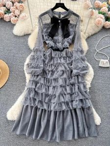 Abiti casual 2024 Fashion Diamonds Dot Mash Cascading Ruffles Dress Tort's Bow Collar TUTULE TUTULE TULLE Girls Girls Princess Robe Vestido