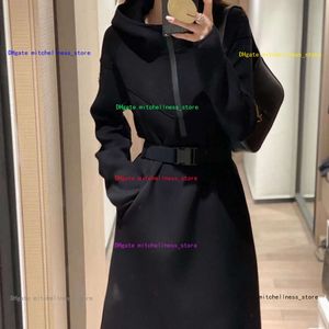 Women Dress Designer Dresses Womens Fashion Hand Sleeve Triangle Log Half Zipper Hooded Dress Casual Simple Atmosphere Waisted Bottoming Long Skirt