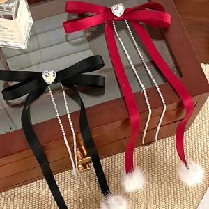 2PCS Bowbon Wstbon Fir Hair Clips Długie mąki kulkowe wisiorka kryształowe spinki do włosów słodkie boczne grzywki klip noworo