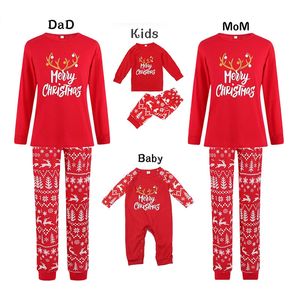 Set di vestiti per la famiglia di Natale Bambini Pagliaccetti per bambini Lettera Manica lunga Abbigliamento per la casa Completo pigiama abbinato 231227