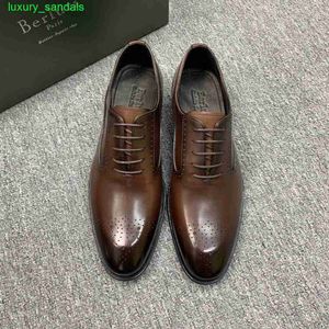 Berluti herrklänningskor läder oxfords skor Berlut New Men's Venezia kalv läder polerade oxford skor block snidade affärsklänning läder skor hb68