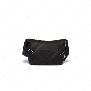 مصمم الرجال Messenger Bag أعلى جودة برانودا جلدية إحساس بالشعار ثلاثي الأبعاد شعار كروسة حقيبة كتف طويلة